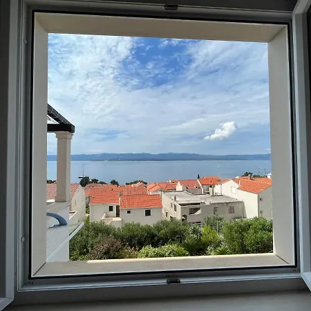 Panorama *